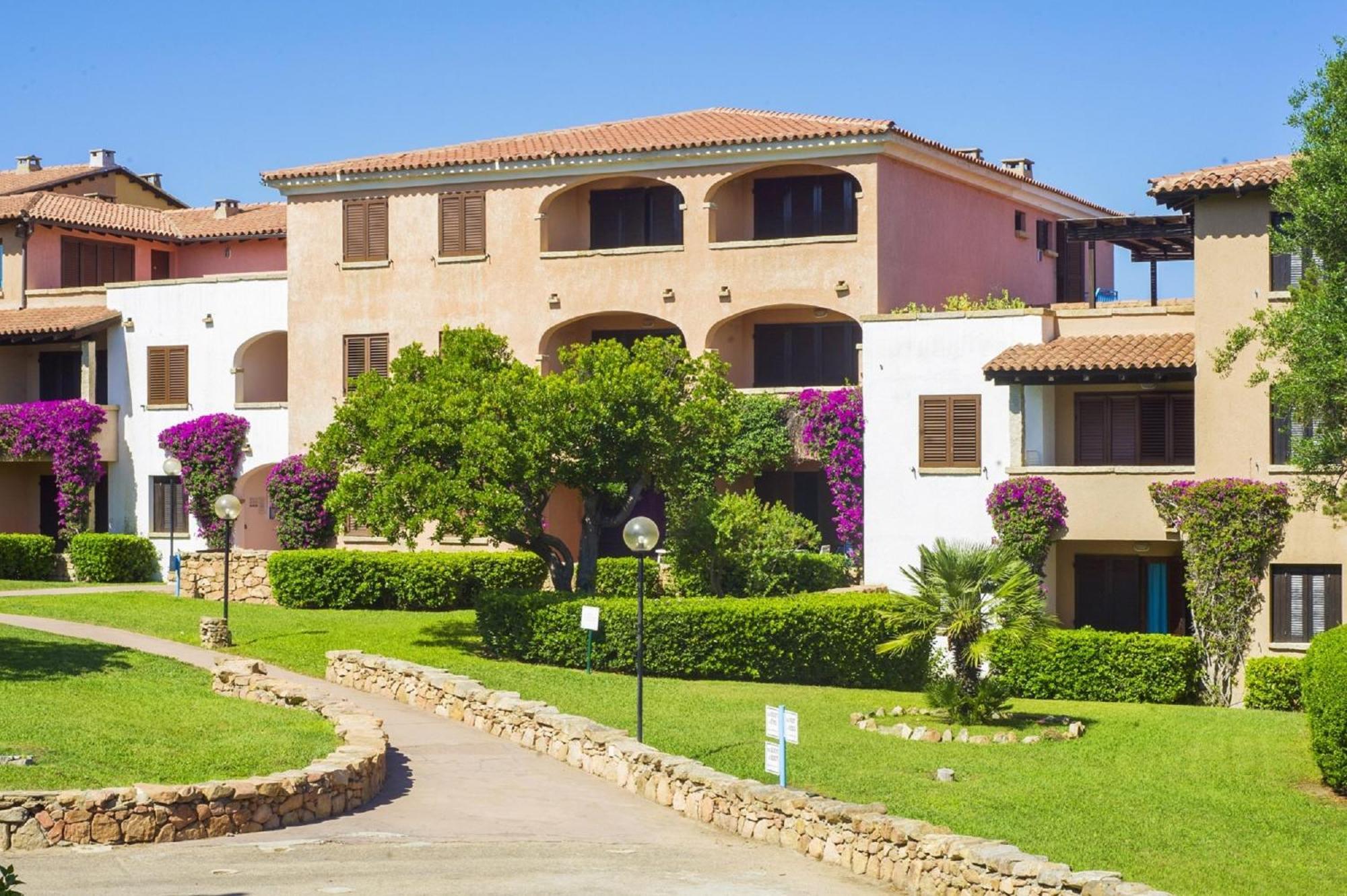 Residence Bouganville Porto Rotondo Eksteriør billede